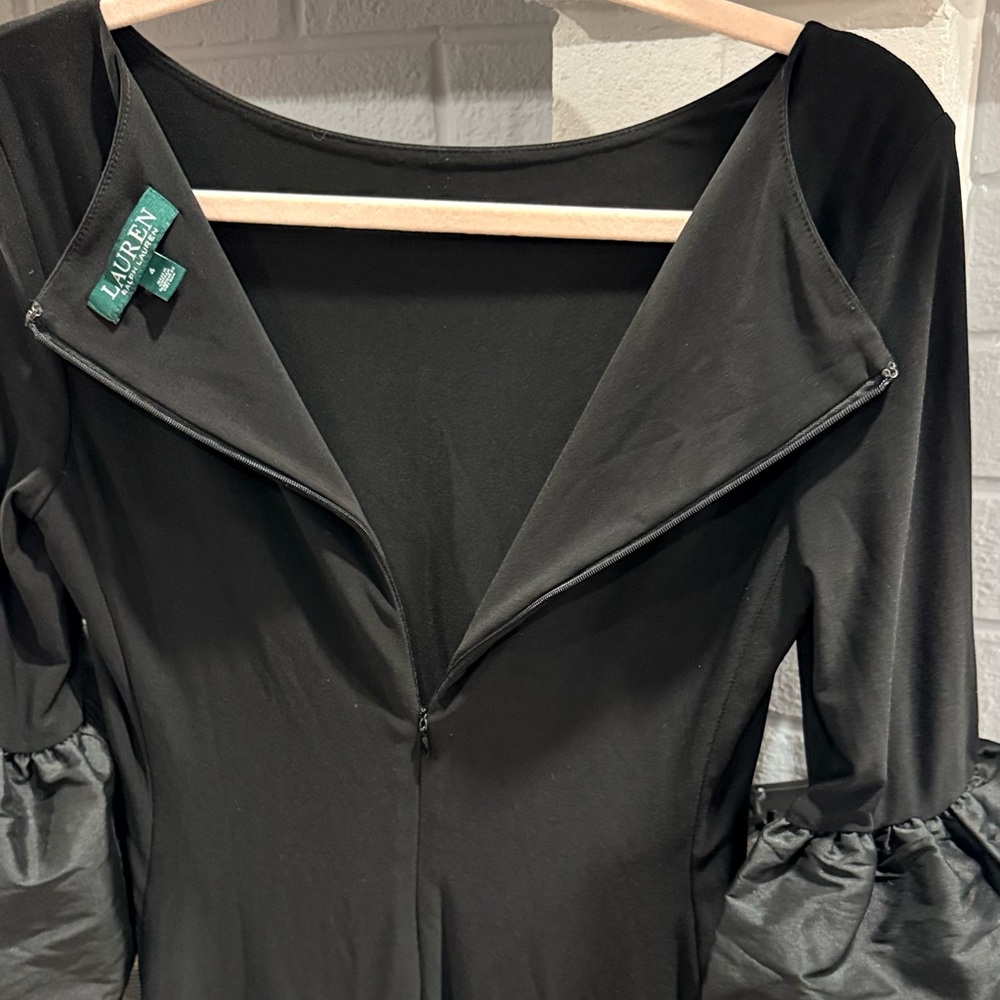 Ralph Lauren Black 3/4 bell cuff Sleeve Dress ruched side-lined size 4 - Picture 10 of 13